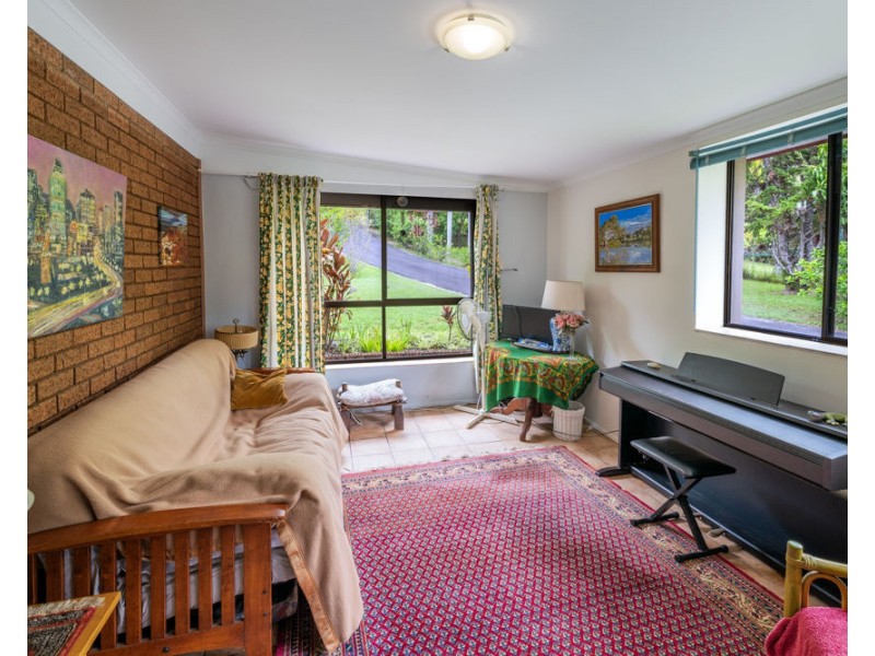 4 Poynten Drive, Emerald Beach NSW 2456