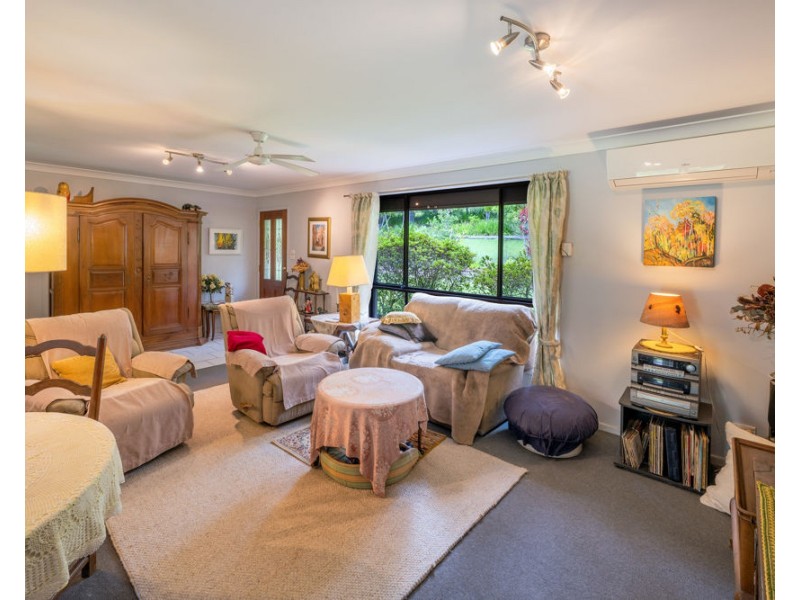 4 Poynten Drive, Emerald Beach NSW 2456