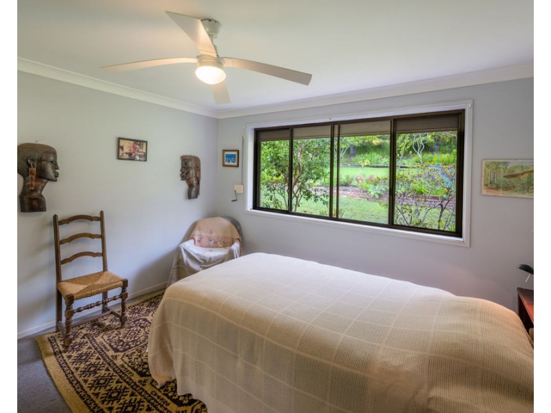 4 Poynten Drive, Emerald Beach NSW 2456