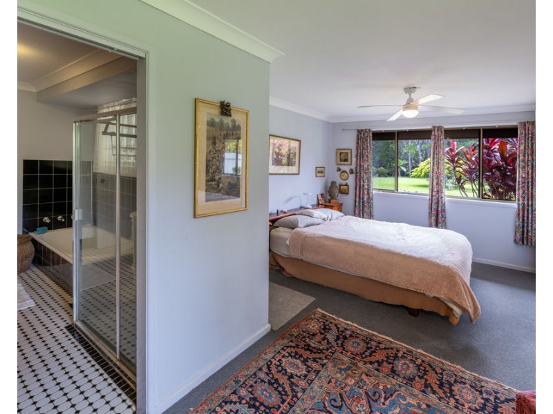 4 Poynten Drive, Emerald Beach NSW 2456