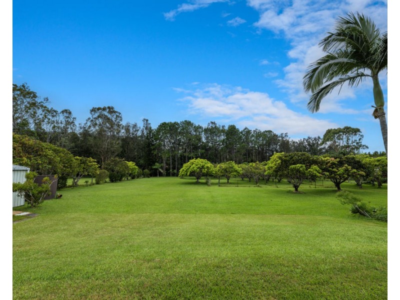 4 Poynten Drive, Emerald Beach NSW 2456