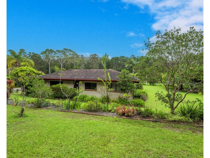4 Poynten Drive, Emerald Beach NSW 2456