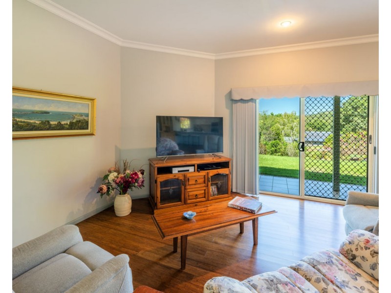 137 Newmans Road, Woolgoolga NSW 2456