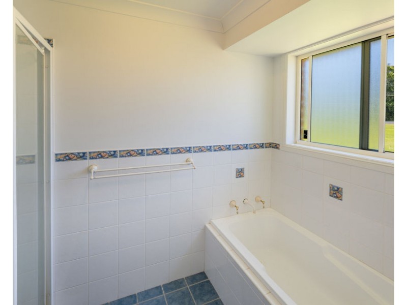 137 Newmans Road, Woolgoolga NSW 2456