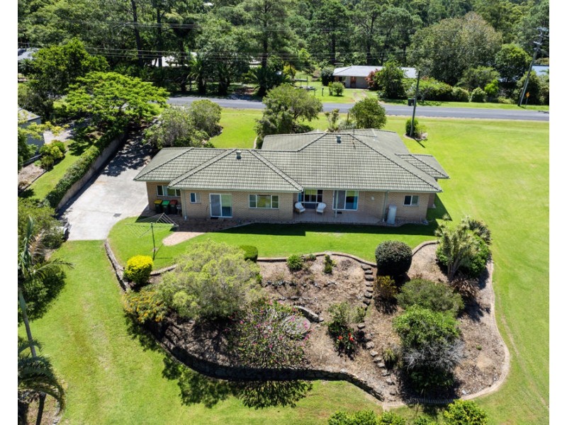 137 Newmans Road, Woolgoolga NSW 2456