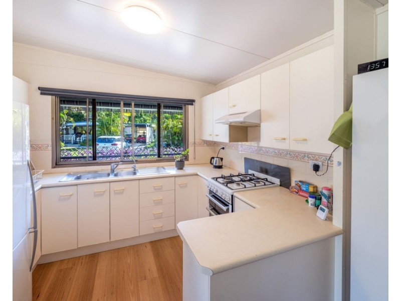 21 Magnolia Road, Darlington Beach, Arrawarra NSW 2456