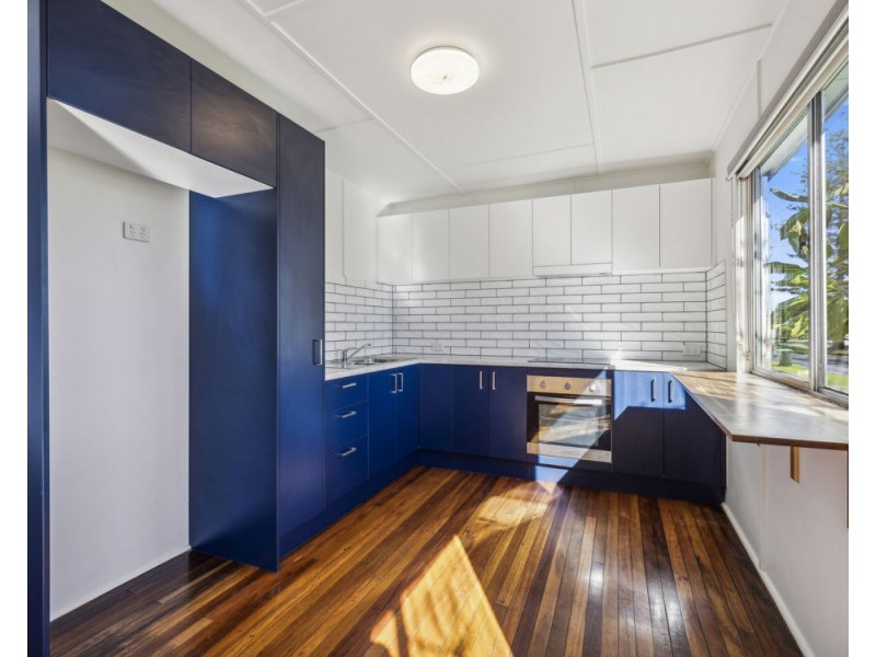 6 Lawson Street, Red Rock NSW 2456