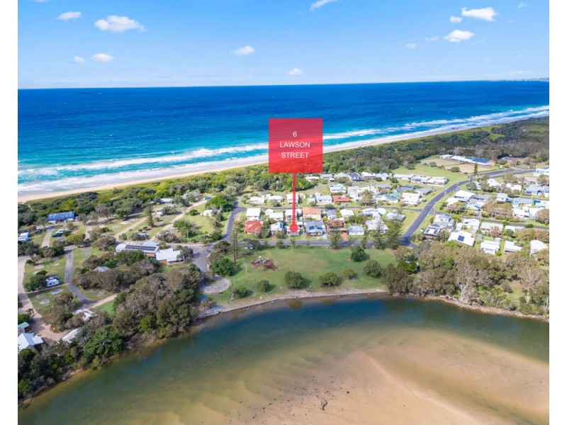 6 Lawson Street, Red Rock NSW 2456