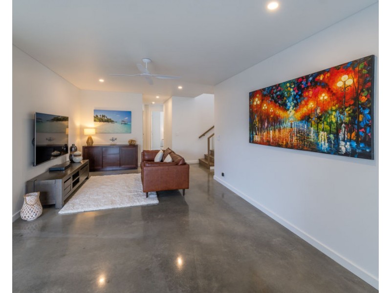 1/17 Carrington Street, Woolgoolga NSW 2456