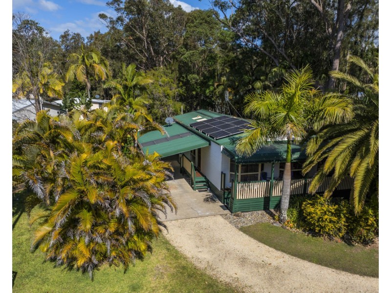 11 Paradise Court, Darlington Beach, Arrawarra NSW 2456