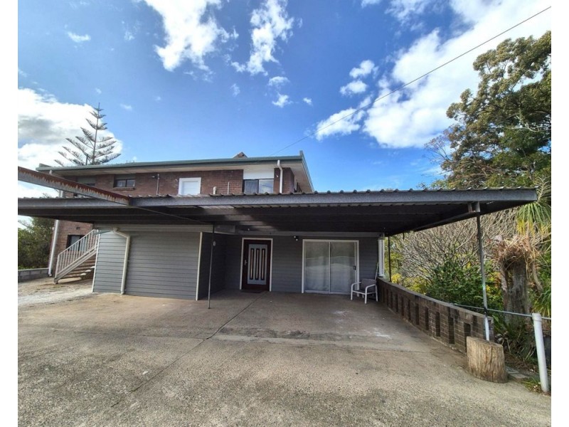 2/244 Barkhut Road, Woolgoolga NSW 2456