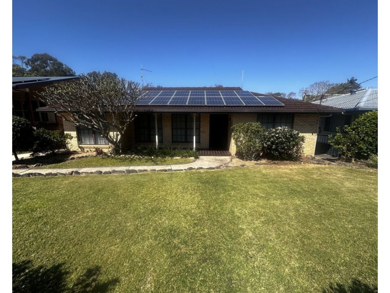 16 Lakeview Avenue, Safety Beach NSW 2456