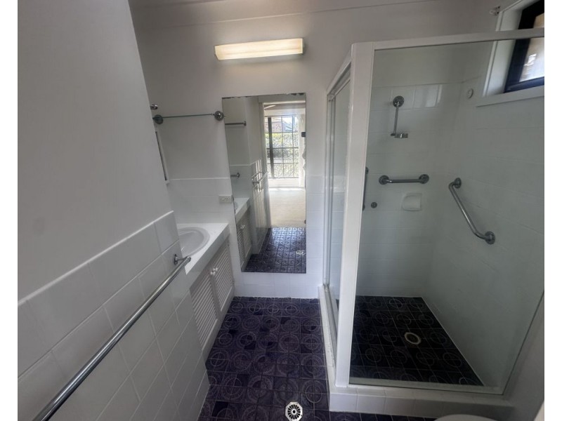 16 Lakeview Avenue, Safety Beach NSW 2456