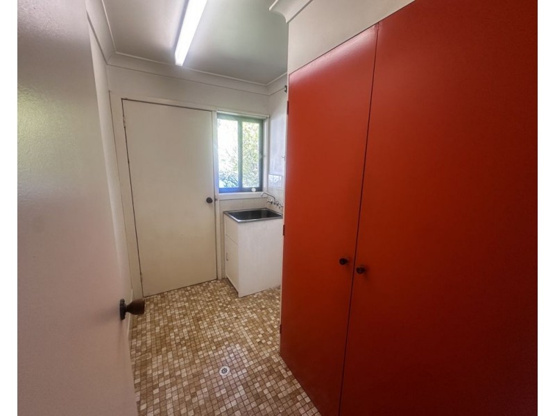 16 Lakeview Avenue, Safety Beach NSW 2456