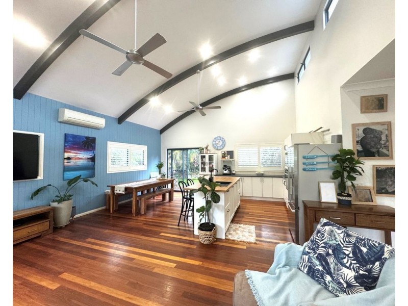 13 Honeyeater Way, Coffs Harbour NSW 2450