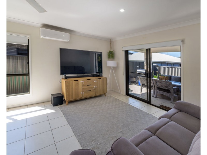 12 Somervale Road, Sandy Beach NSW 2456