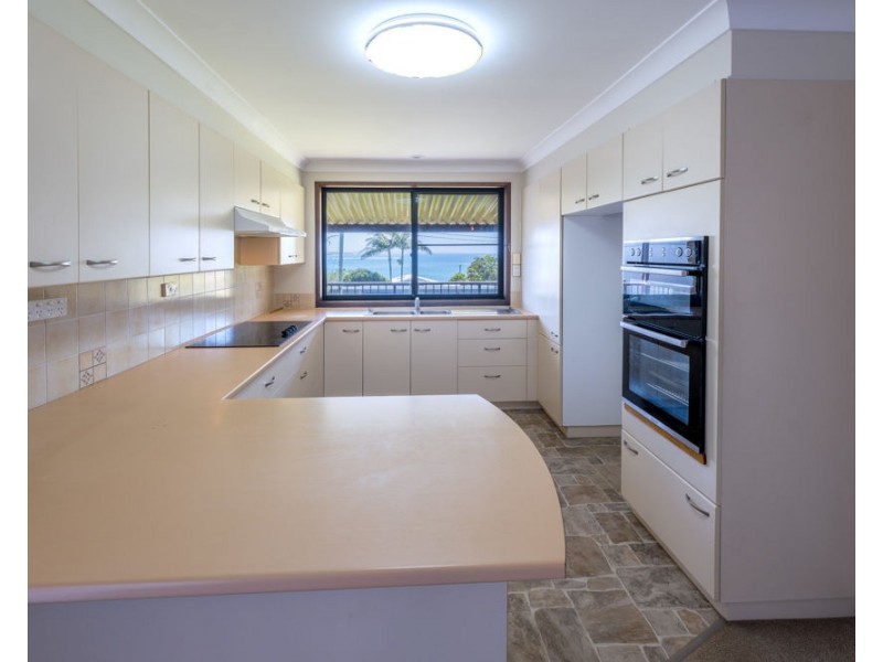 25 Ocean Street, Woolgoolga NSW 2456