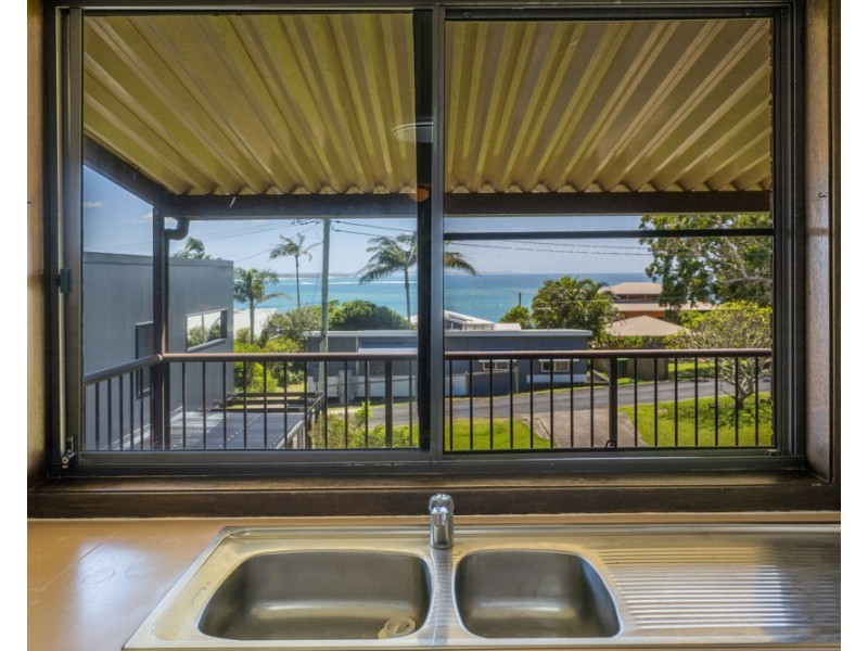 25 Ocean Street, Woolgoolga NSW 2456
