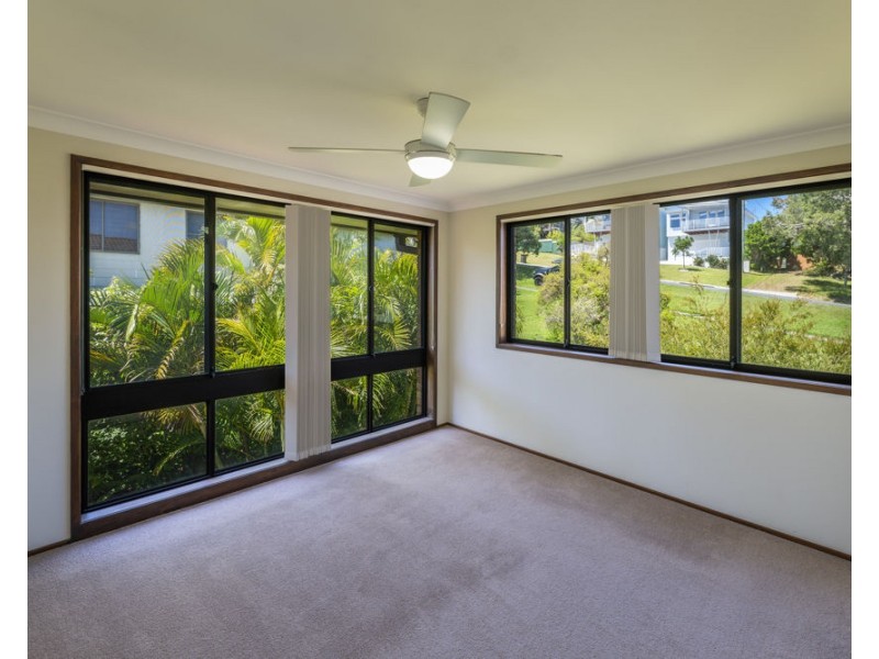 25 Ocean Street, Woolgoolga NSW 2456