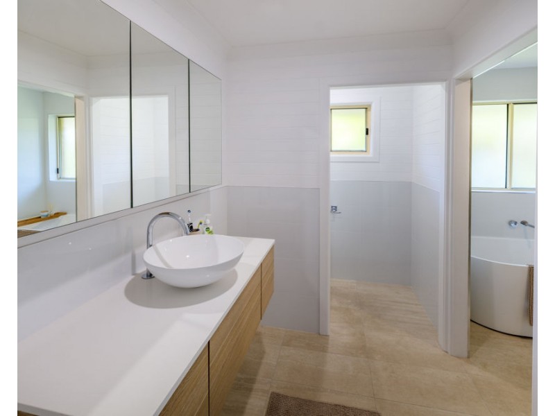 14 Campbell Street, Safety Beach NSW 2456