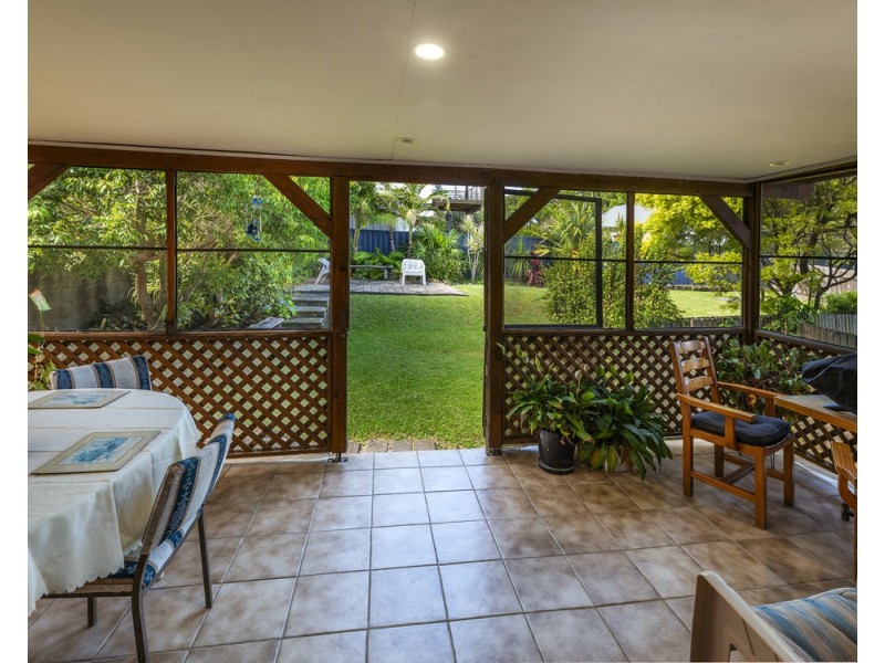 4 Maldon Place, Woolgoolga NSW 2456