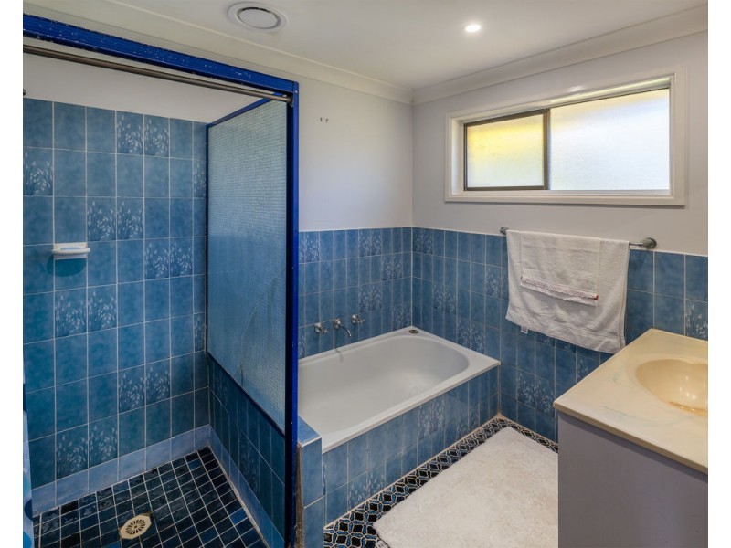 4 Maldon Place, Woolgoolga NSW 2456