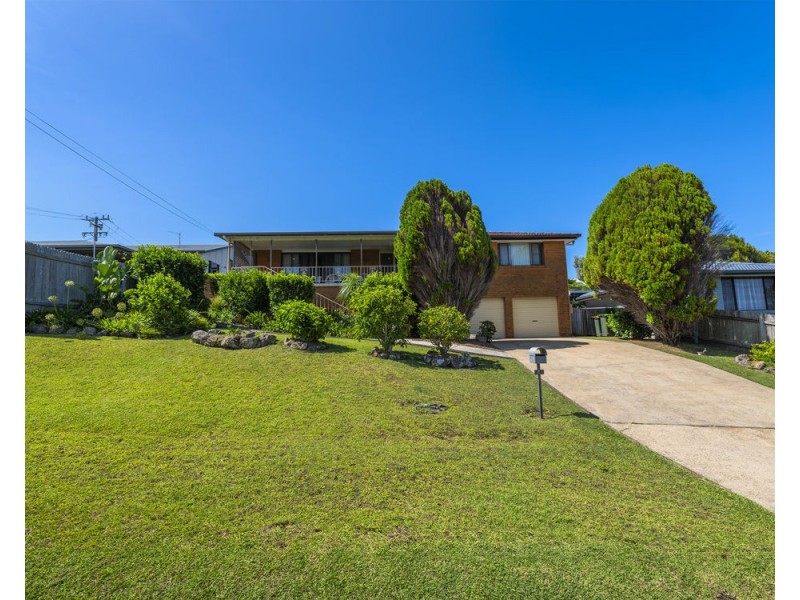 4 Maldon Place, Woolgoolga NSW 2456