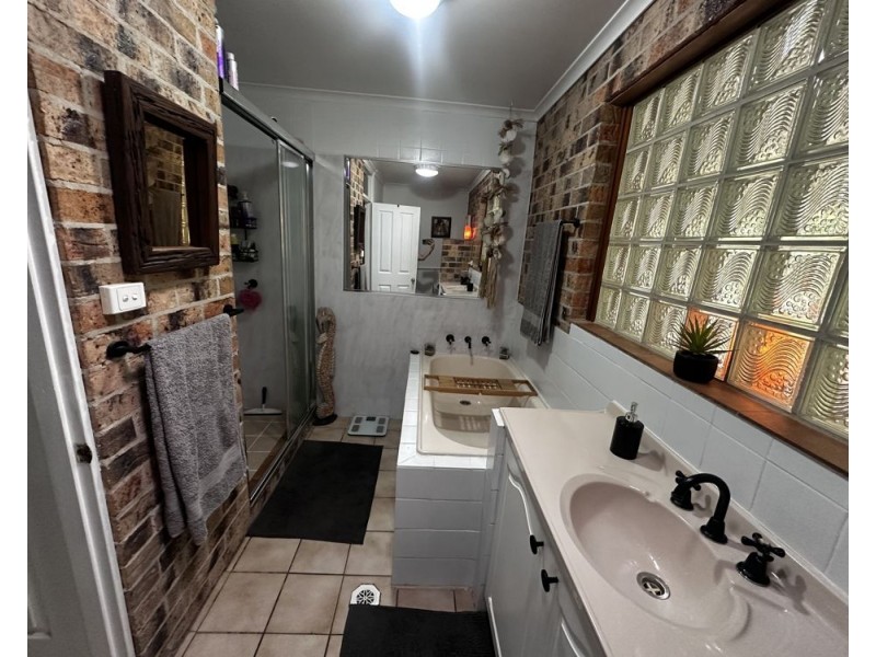 122 Morgans Road, Sandy Beach NSW 2456