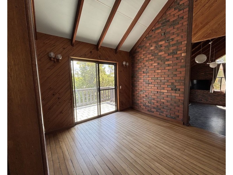 19 Schofield Drive, Safety Beach NSW 2456