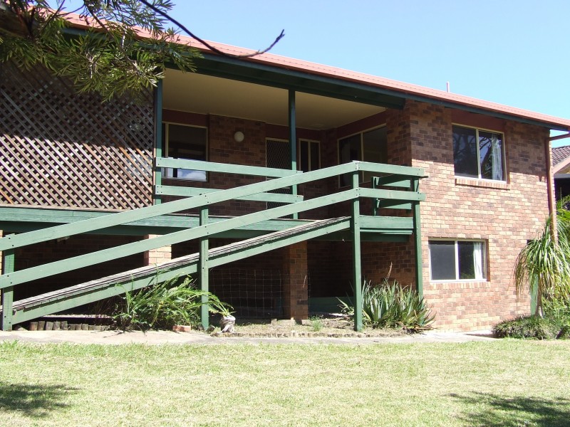 32 Bluff Road, Emerald Beach NSW 2456