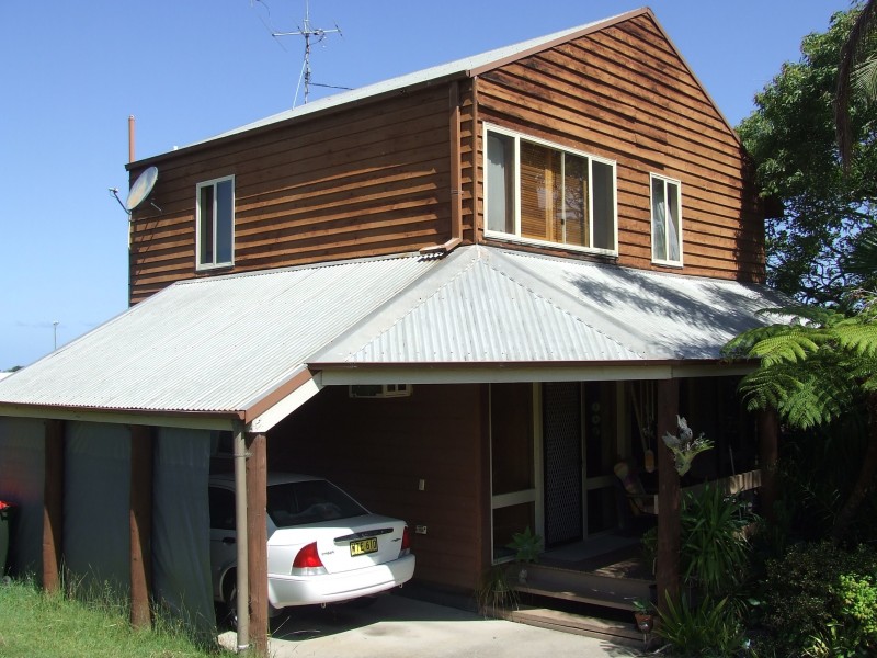16 Maldon Place, Woolgoolga NSW 2456