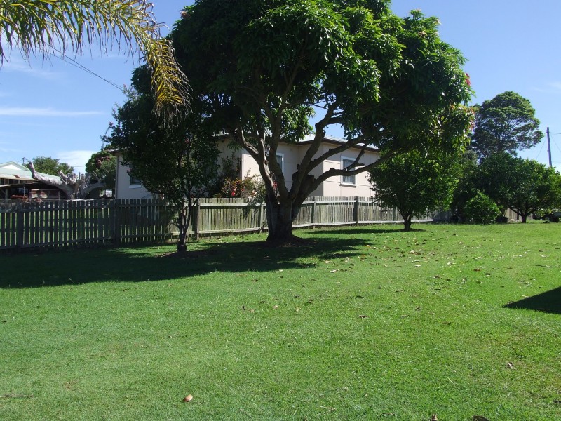 6 Mackay Street, Woolgoolga NSW 2456