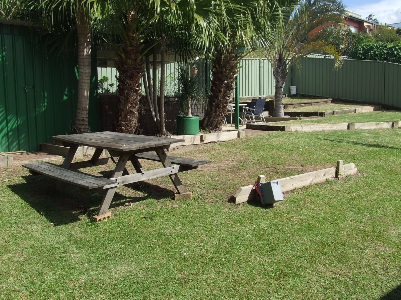2 Crabbe Street, Woolgoolga NSW 2456