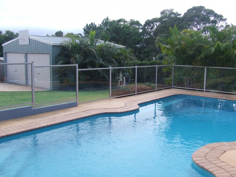 4 Vista Close, Woolgoolga NSW 2456