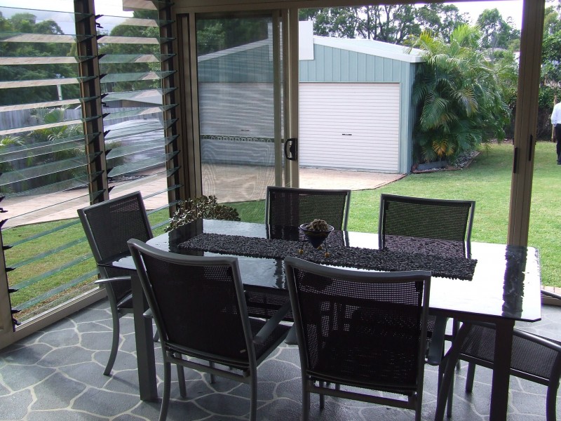 4 Vista Close, Woolgoolga NSW 2456
