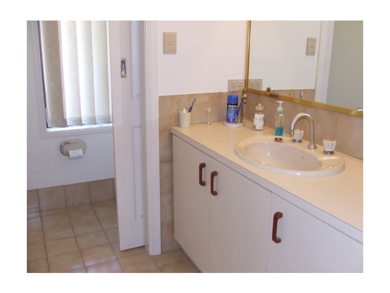 14 Crabbe St, Woolgoolga NSW 2456