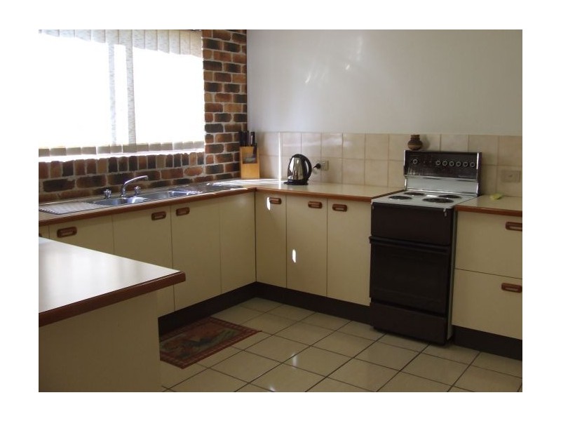 14 Crabbe St, Woolgoolga NSW 2456