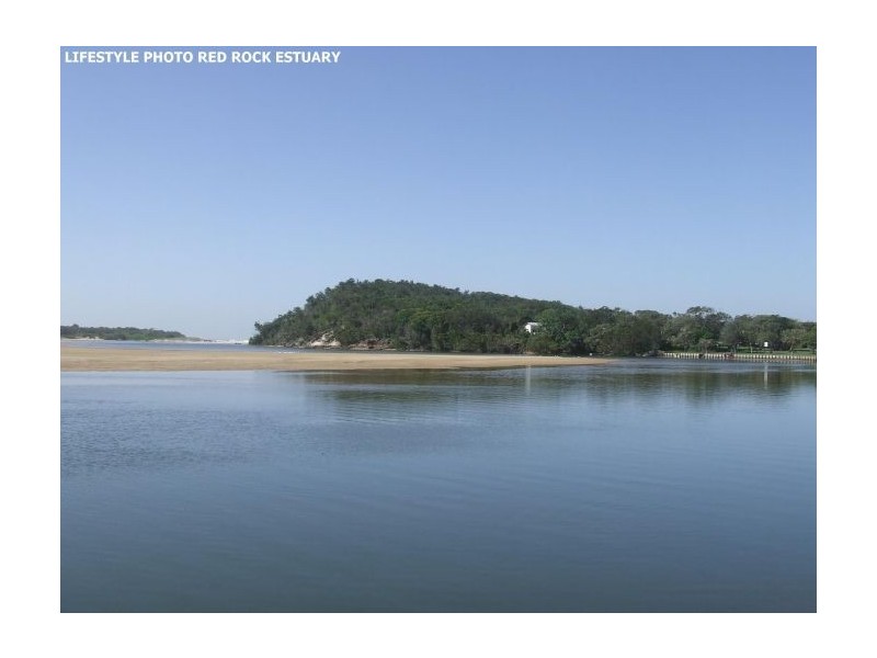 76 Flaherty Street, Red Rock NSW 2456