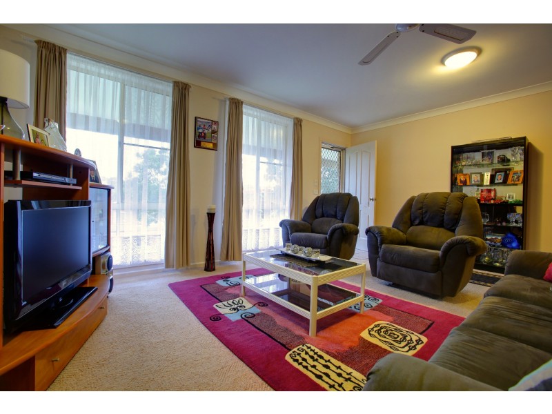 6 Crabbe Street, Woolgoolga NSW 2456