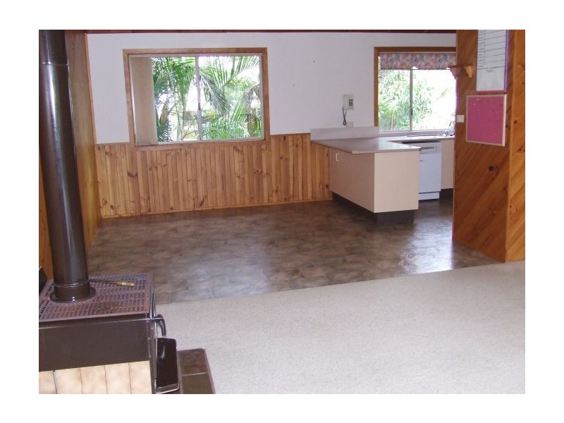 9 Redbox Crescent, Sandy Beach NSW 2456
