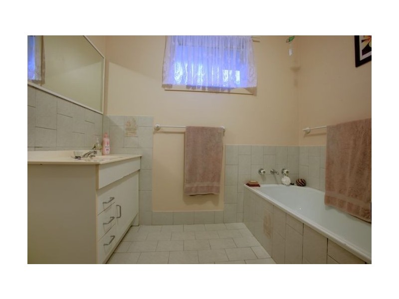 6 Crabbe Street, Woolgoolga NSW 2456