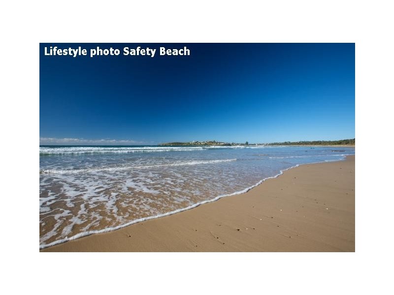 32 Mariner Drive, Safety Beach NSW 2456