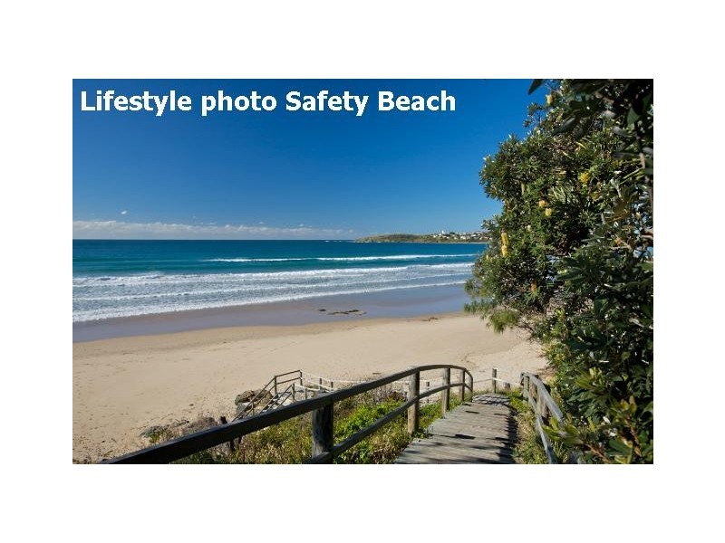 32 Mariner Drive, Safety Beach NSW 2456