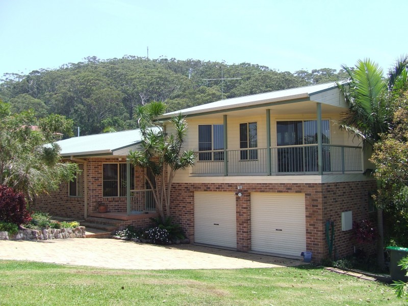 12 Stefan Close, Emerald Beach NSW 2456