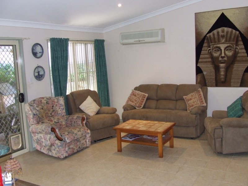 2 Ryan Cr, Woolgoolga NSW 2456