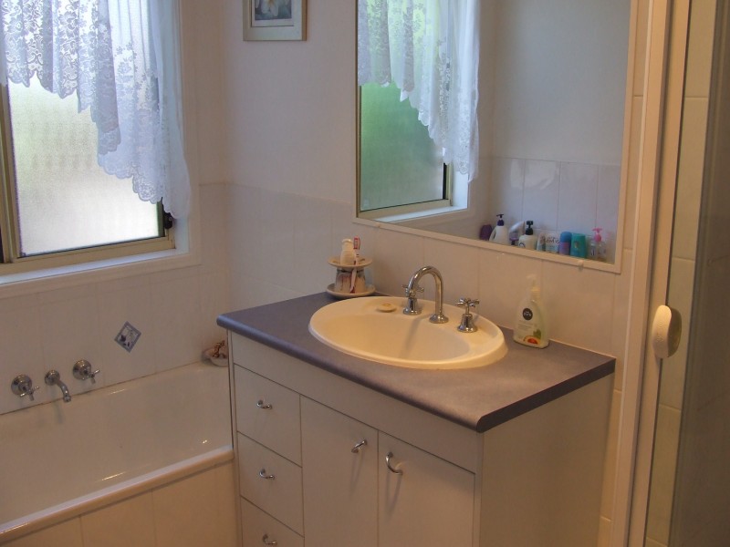 2 Ryan Cr, Woolgoolga NSW 2456