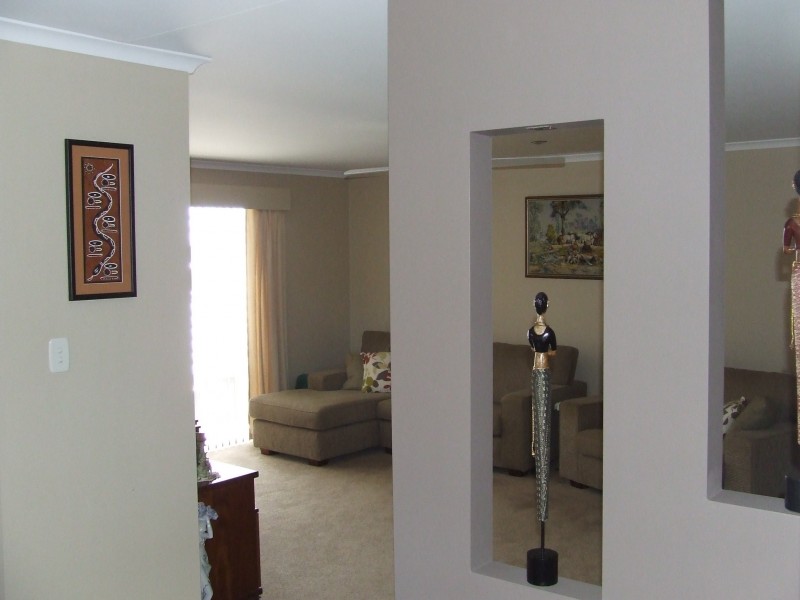 8 Yachtsman Drive, Safety Beach NSW 2456