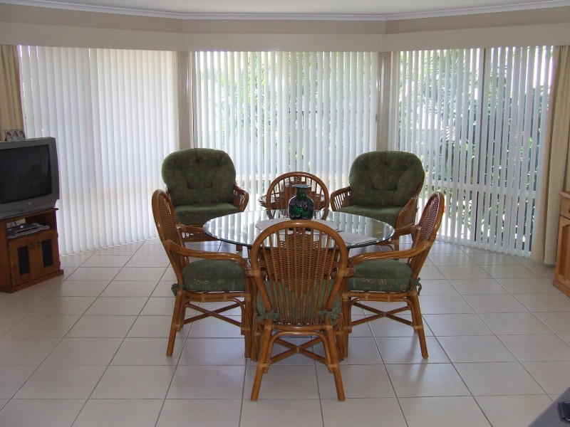 8 Yachtsman Drive, Safety Beach NSW 2456