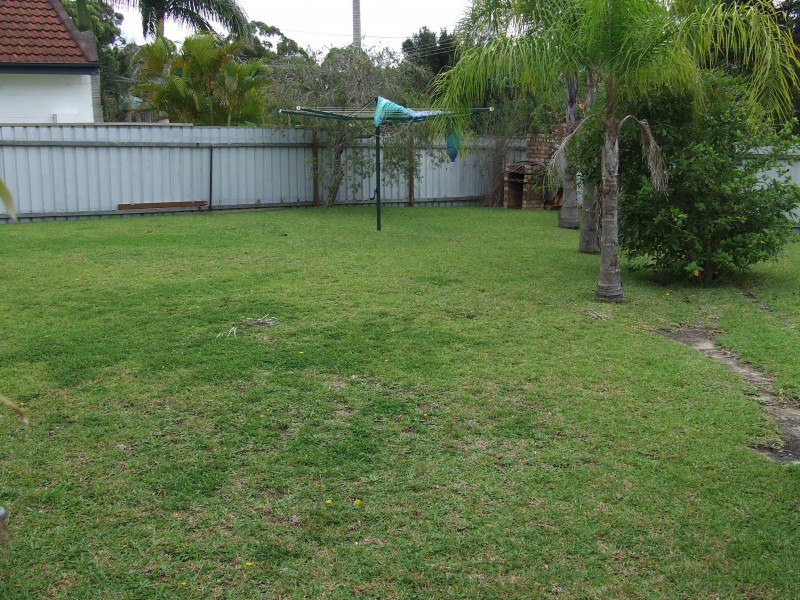 37 Turpentine Ave, Sandy Beach NSW 2456