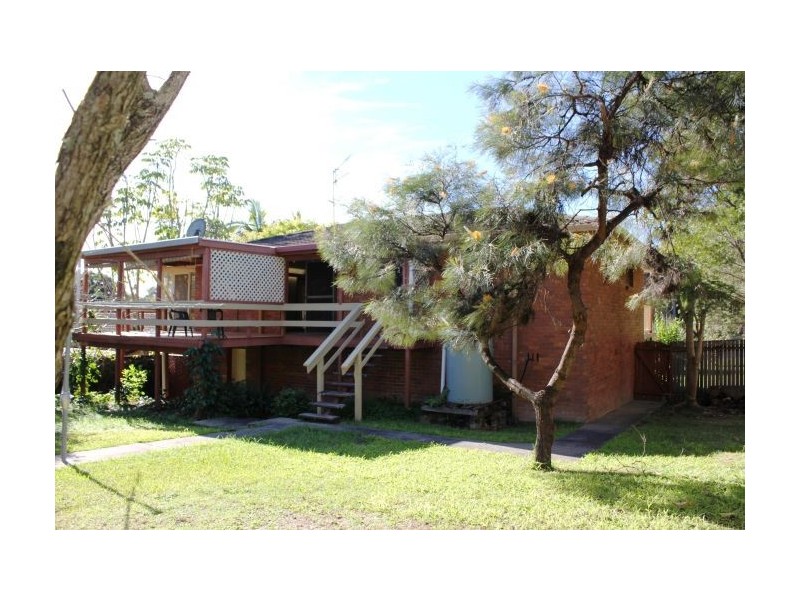 34 Warrawee Street, Sapphire Beach NSW 2450